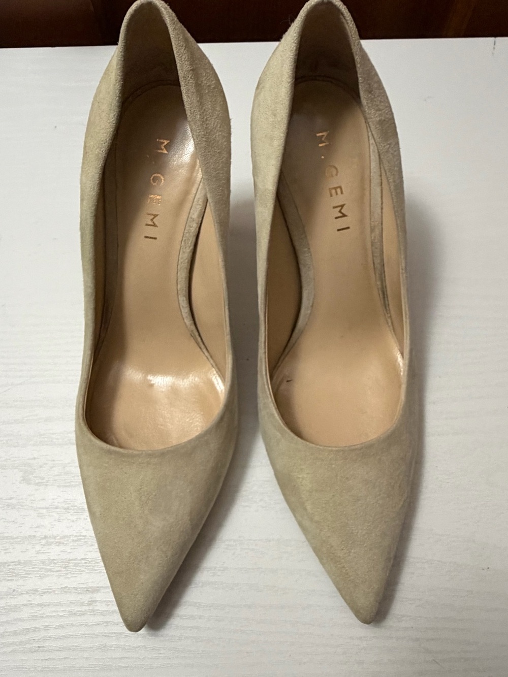 M.Gemi Made In Italy Nude Sand Suede Pointed  Pumps Stiletto Heels size 35 US 5